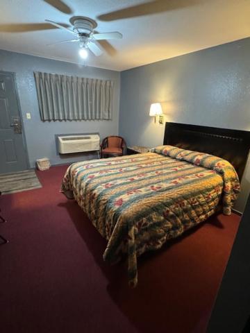 Pratt Budget Inn Eksteriør billede